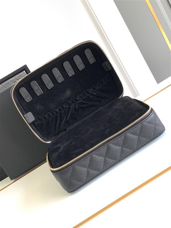 2026131222218371 800